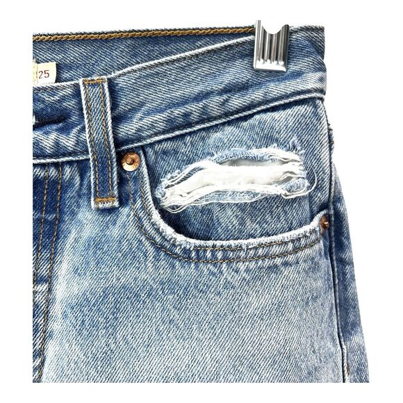 Levi Wedgie Ankle Jeans Straight SZ 25 Premium Denim Light Wash Distressed - Picture 4 of 11
